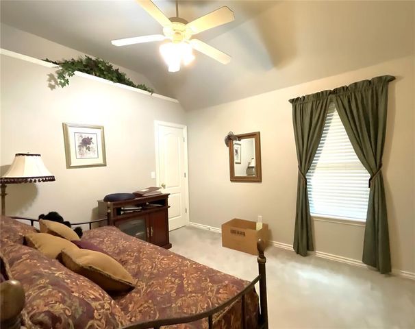 3805 Harrogate Drive, Norman, OK 73072