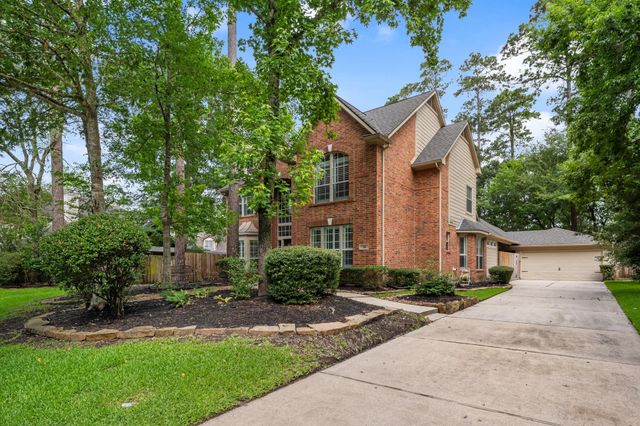 59 N Bluff Creek Circle, The Woodlands, TX 77382