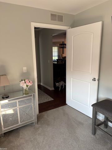 6989 Boulder Pointe Drive, Washington Twp, MI 48094