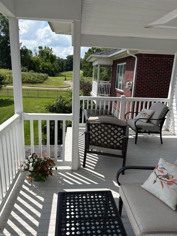 6989 Boulder Pointe Drive, Washington Twp, MI 48094