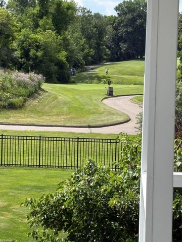 6989 Boulder Pointe Drive, Washington Twp, MI 48094