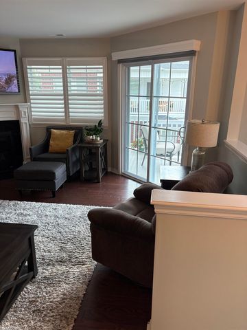6989 Boulder Pointe Drive, Washington Twp, MI 48094