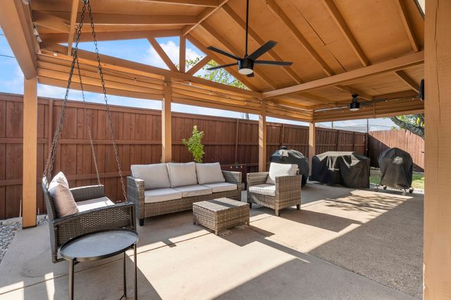 3408 Stonecrest Circle, Plano, TX 75074