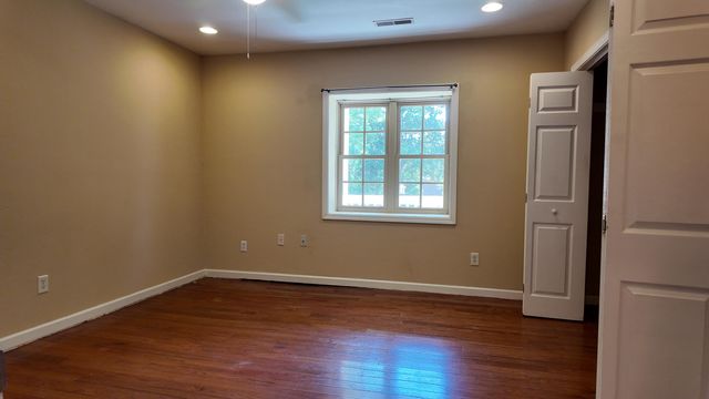 463 Old Moncks Corner, Goose Creek, SC 29445