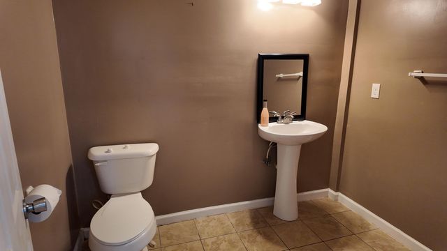 463 Old Moncks Corner, Goose Creek, SC 29445