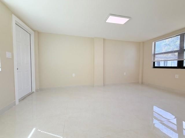53 NE 16th Place, Fort Lauderdale, FL 33305