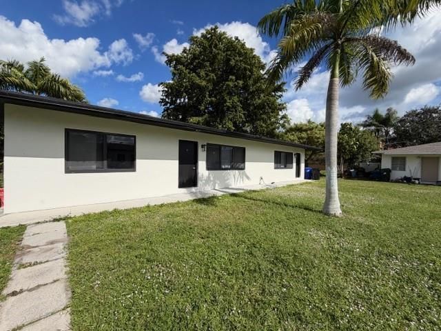 53 NE 16th Place, Fort Lauderdale, FL 33305