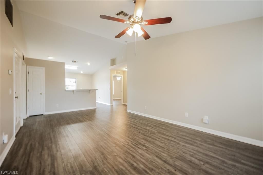 215 Manasota ST, FORT MYERS, FL 33913 — photo 3