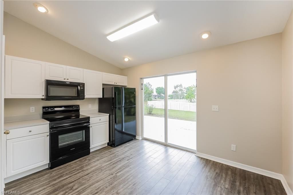 215 Manasota ST, FORT MYERS, FL 33913 — photo 5