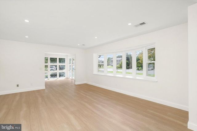 190 ROBBINS-EDINBURG RD, Robbinsville, NJ 08691