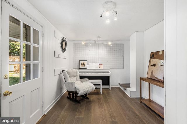 516 BERKLEY RD, Narberth, PA 19072