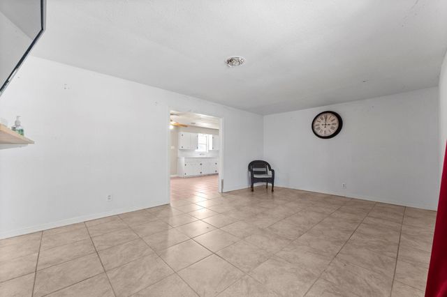 814 Isetta Lane, Houston, TX 77060