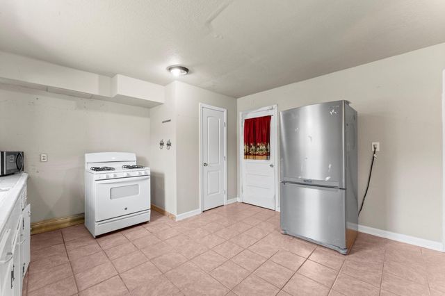 814 Isetta Lane, Houston, TX 77060