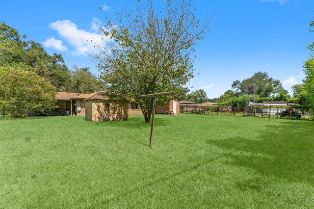 814 Isetta Lane, Houston, TX 77060