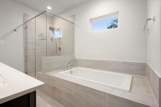 834 Fisher Street A, Houston, TX 77018