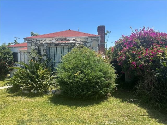 9100 Dalton, Los Angeles, CA 90047