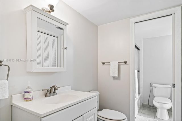 1849 S Ocean Dr 803, Hallandale Beach, FL 33009