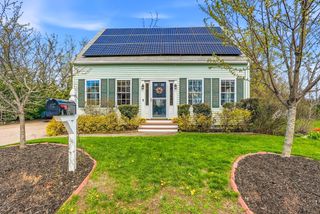 22 South Street, Medfield, MA 02052