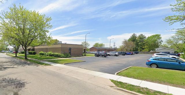 2201 Glenwood Avenue 101, Joliet, IL 60435