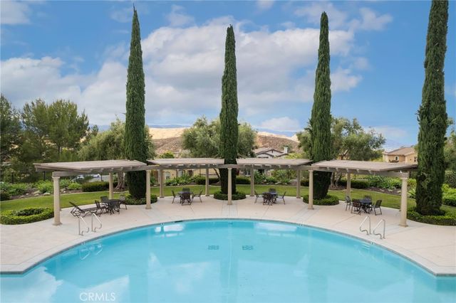 16562 Village Meadow, Riverside, CA 92503