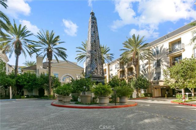 2220 Watermarke Place, Irvine, CA 92612