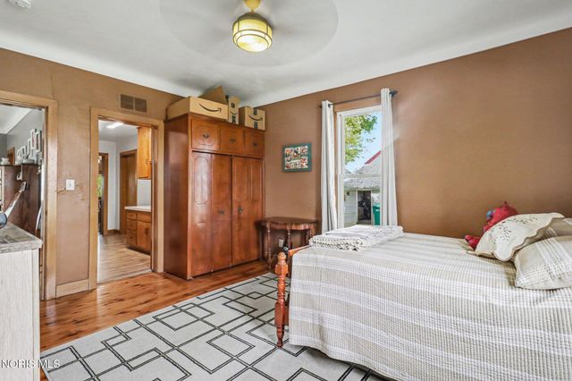 20645 Carter Road, Bowling Green, OH 43402