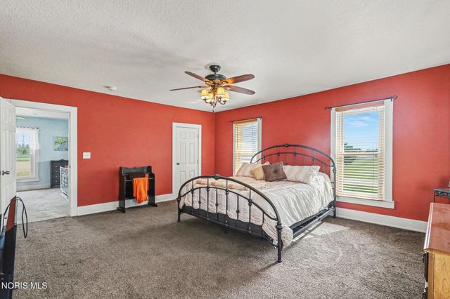 20645 Carter Road, Bowling Green, OH 43402