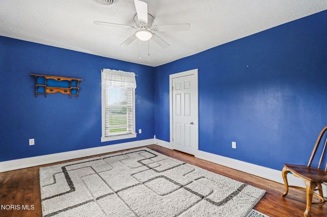 20645 Carter Road, Bowling Green, OH 43402