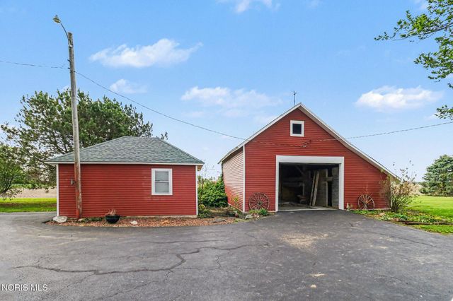 20645 Carter Road, Bowling Green, OH 43402