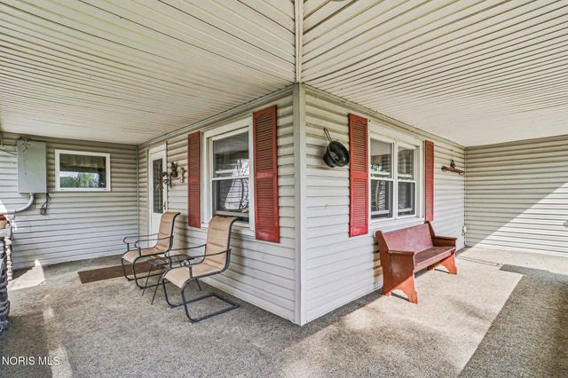 20645 Carter Road, Bowling Green, OH 43402