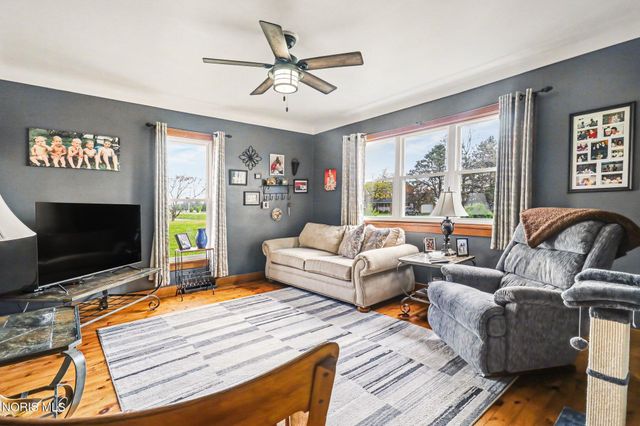 20645 Carter Road, Bowling Green, OH 43402