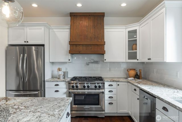 21817 W Lost Lake Road, Snohomish, WA 98296