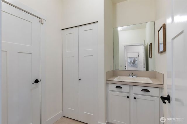 21817 W Lost Lake Road, Snohomish, WA 98296
