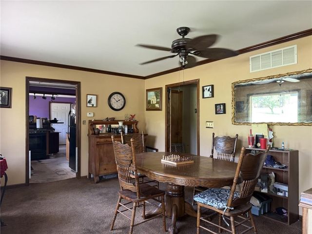 6807 Sycamore Avenue, Kansas City, MO 64133