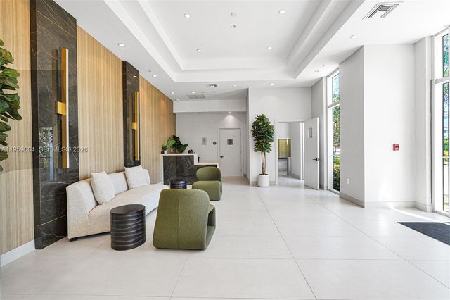 7910 Harbor Island Dr 1103, North Bay Village, FL 33141