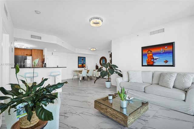 7910 Harbor Island Dr 1103, North Bay Village, FL 33141