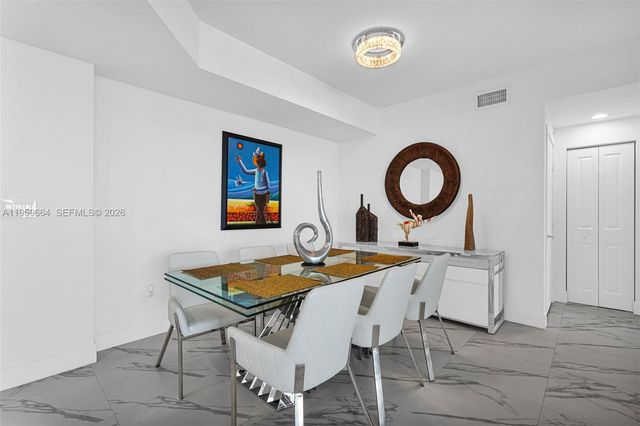 7910 Harbor Island Dr 1103, North Bay Village, FL 33141