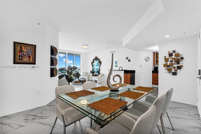 7910 Harbor Island Dr 1103, North Bay Village, FL 33141