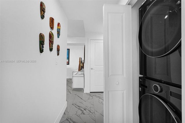 7910 Harbor Island Dr 1103, North Bay Village, FL 33141