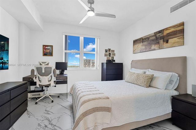 7910 Harbor Island Dr 1103, North Bay Village, FL 33141