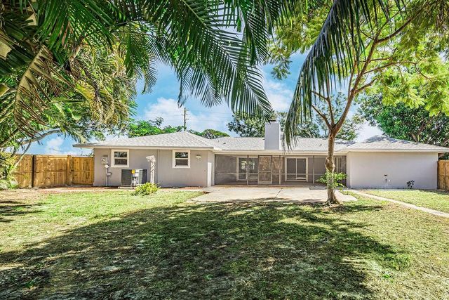 300 Riomar Drive, Port St. Lucie, Port St Lucie, FL 34952