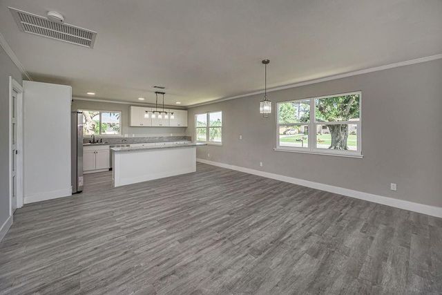 300 Riomar Drive, Port St. Lucie, Port St Lucie, FL 34952