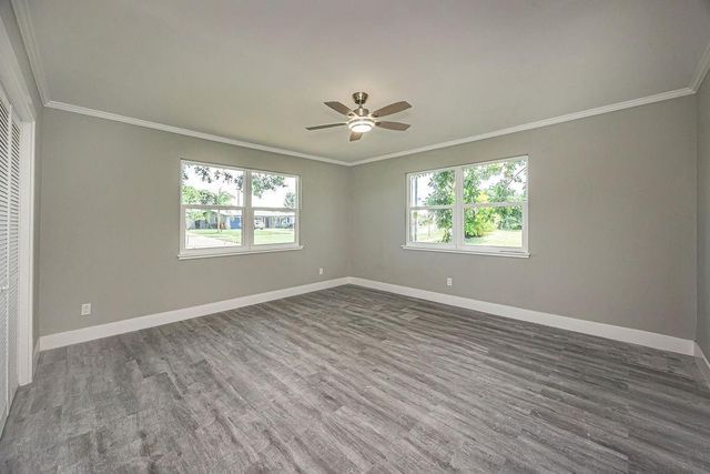 300 Riomar Drive, Port St. Lucie, Port St Lucie, FL 34952