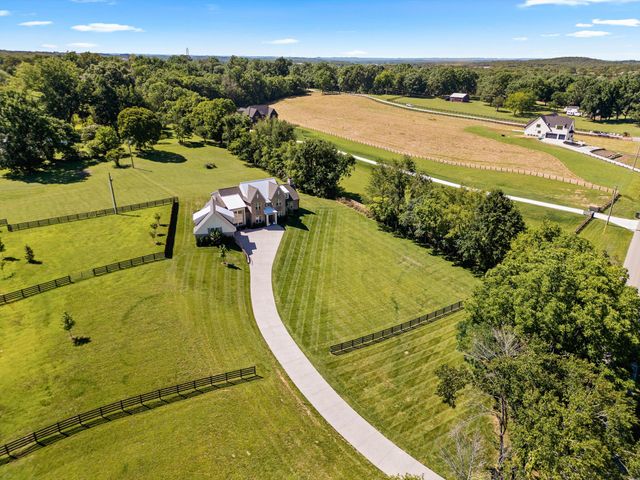 1510 Martha Leeville Rd, Lebanon, TN 37090