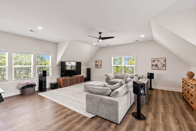 1510 Martha Leeville Rd, Lebanon, TN 37090