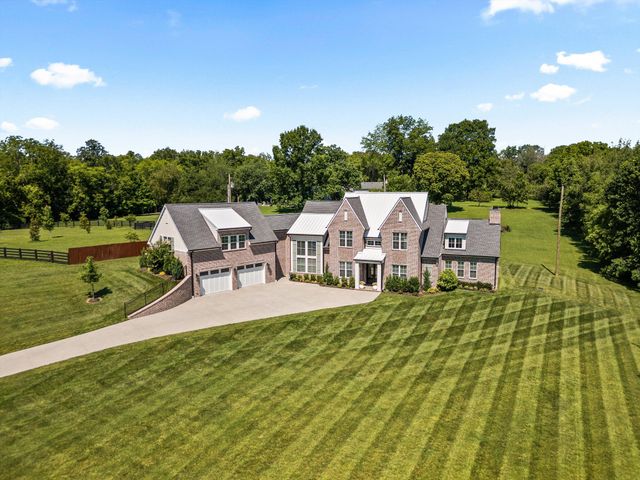 1510 Martha Leeville Rd, Lebanon, TN 37090