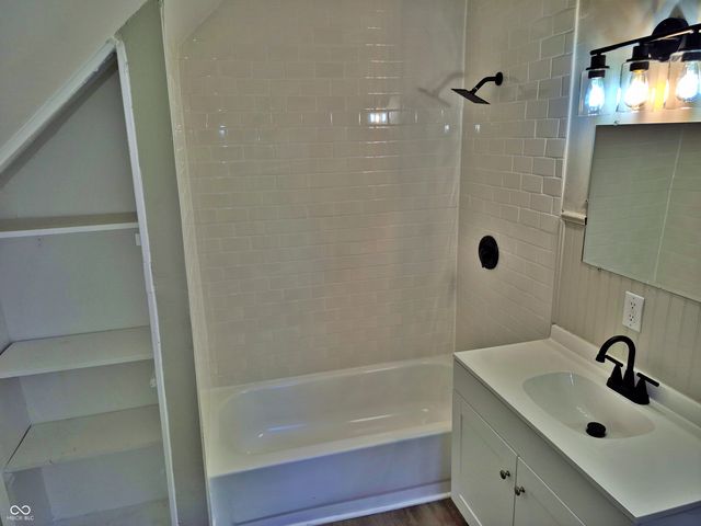 1820 Singleton Street, Indianapolis, IN 46203