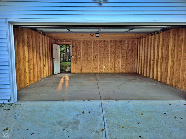 1820 Singleton Street, Indianapolis, IN 46203