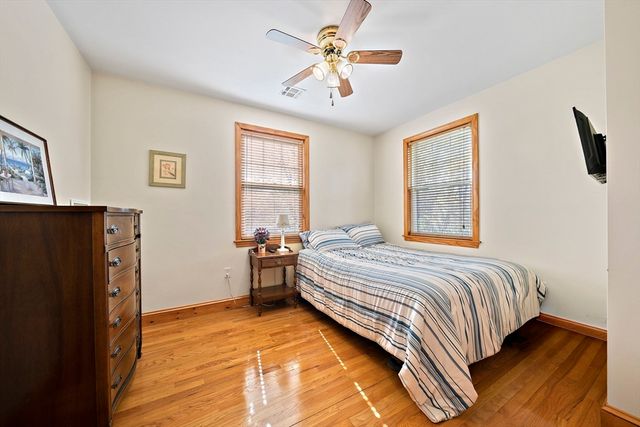 7 Oakwood Ave, Randolph, MA 02368
