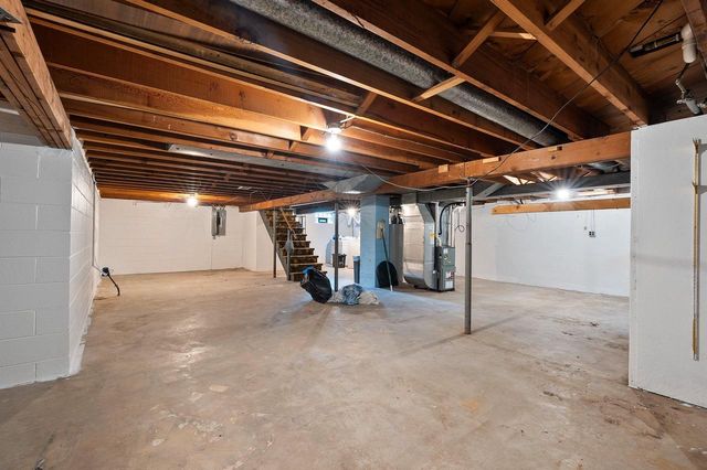 1727 30TH STREET, Two Rivers, WI 54241